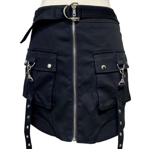 Poster Grl Emo Goth Metal Grunge Cargo Utility Zipper Strap Mini Skirt - Picture 2 of 12